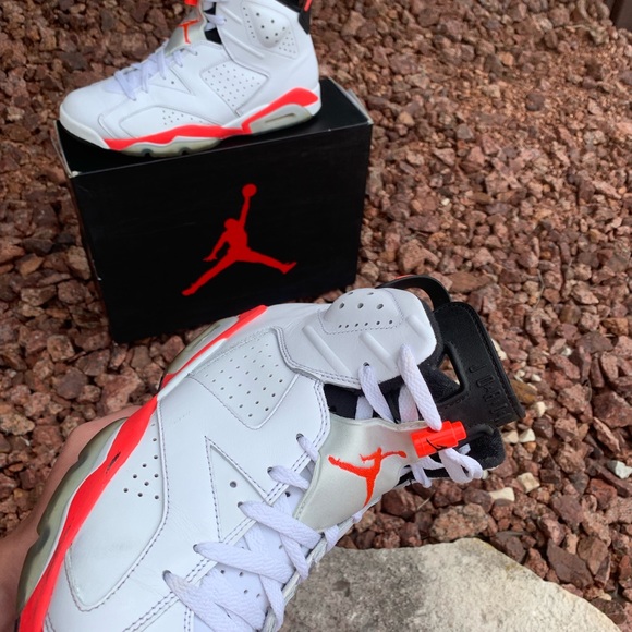 Retro 6 infrared - Picture 3 of 3